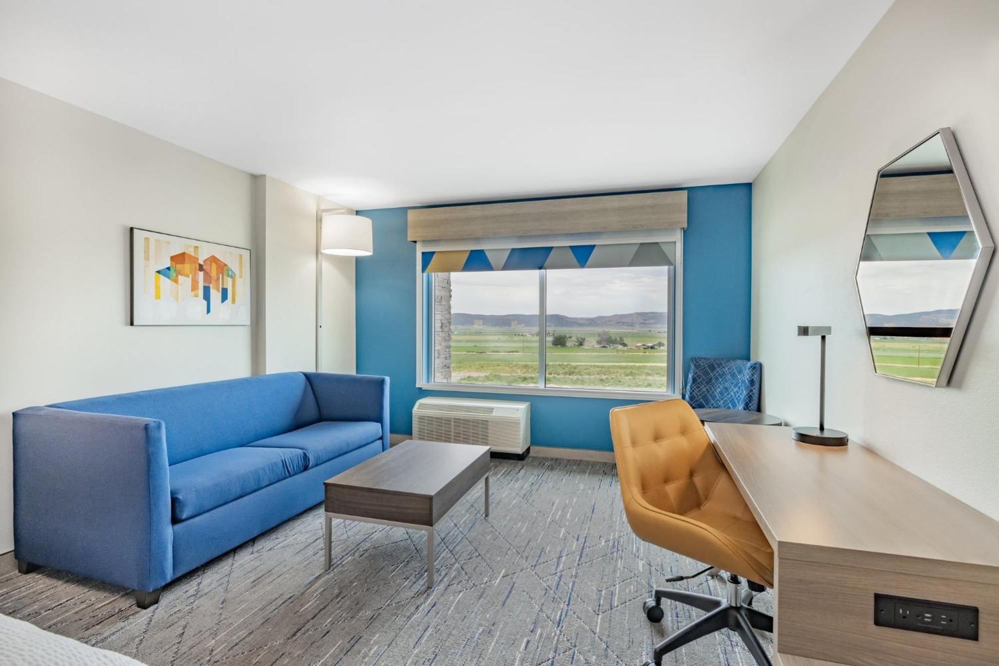 Holiday Inn Express & Suites - Nephi By Ihg Exterior foto